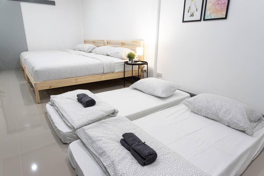 Апартаменты P4 Silom Large 2Beds Full Kitchen Wifi 4-6Pax Бангкок Экстерьер фото