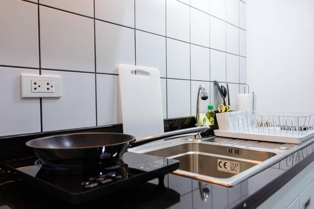Апартаменты P4 Silom Large 2Beds Full Kitchen Wifi 4-6Pax Бангкок Экстерьер фото